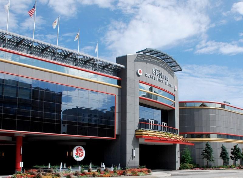 Donald E Stephens Convention Center